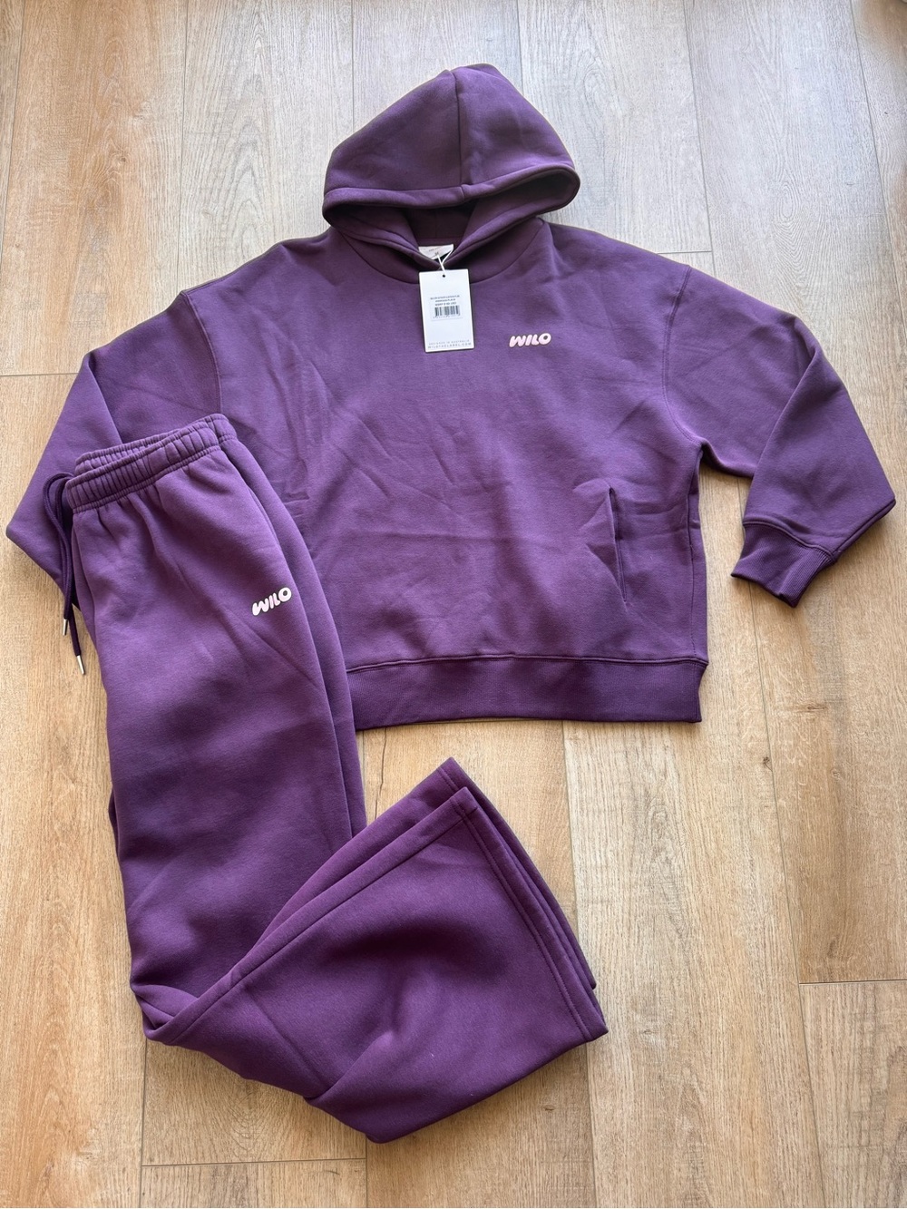 Wilo The Label 2 Pc “Outdoor” Hoodie/Track Pant Set Size M NWT